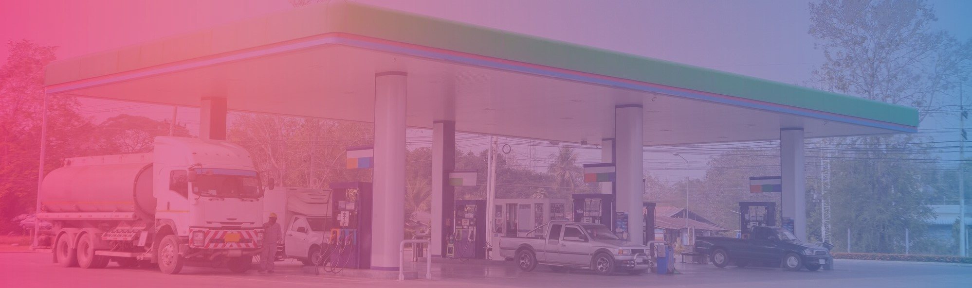 Redução anunciada pela Petrobras 'não refresca nada', diz caminhoneiro